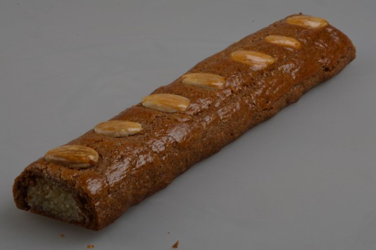 Gevuld speculaas staafje